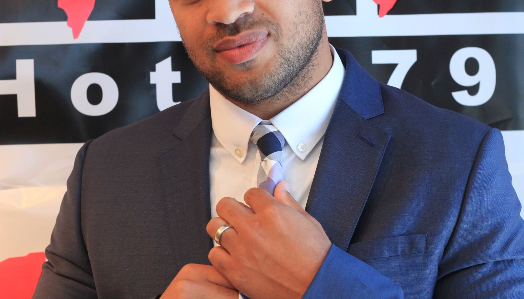 fashion-friday-amir-wphi