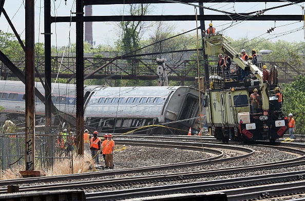 Photos From Amtrak Train Crash In Philadelphia Praise Philly 