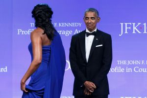 Obama Recieves JFK Profile In Courage Award