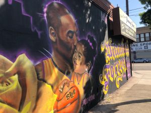 Majic Shows Love To Kobe Bryant