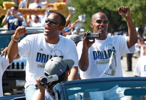 Mavs Parade