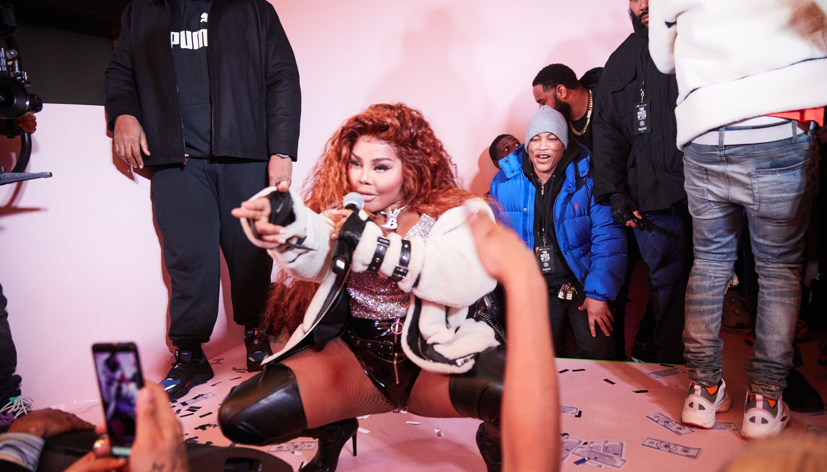 Lil Kim Surprise Moose knuckles Performance