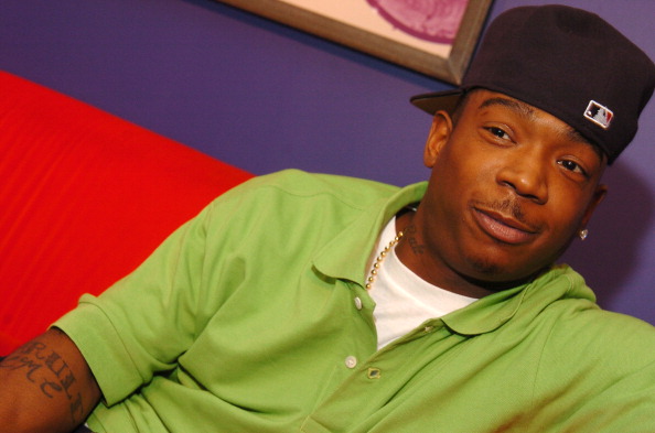 Jude Law and Ja Rule at MTVs "TRL" - September 13, 2004