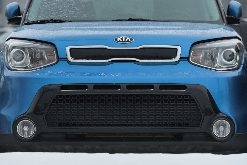 Kia Boyz Are Outta Pocket! Stealing Cars Using USB Cables [Videos]