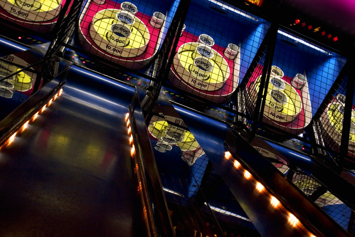 Skee ball