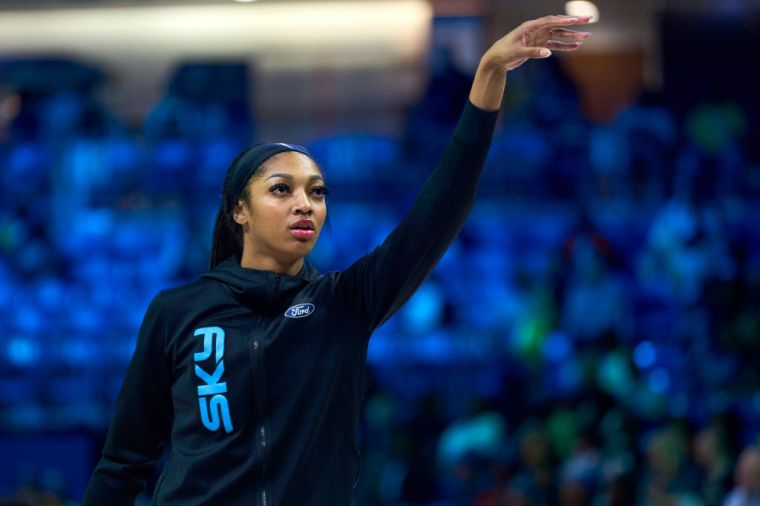 Angel Reese (Chicago Sky #5)