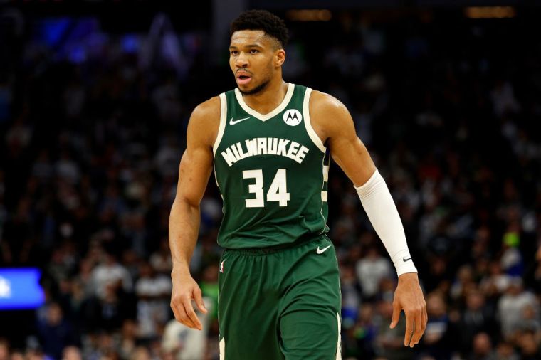 Giannis Antetokounmpo (Pick 15, 2013)