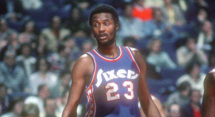 Philadelphia 76ers v Washington Bullets