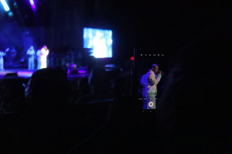 Kem performing at the Dell Music Center