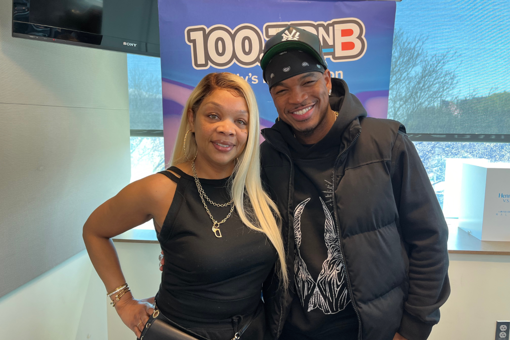 DIVINE MARTINO X Ne-Yo talks having 4 Girlfriends, New Music & More!