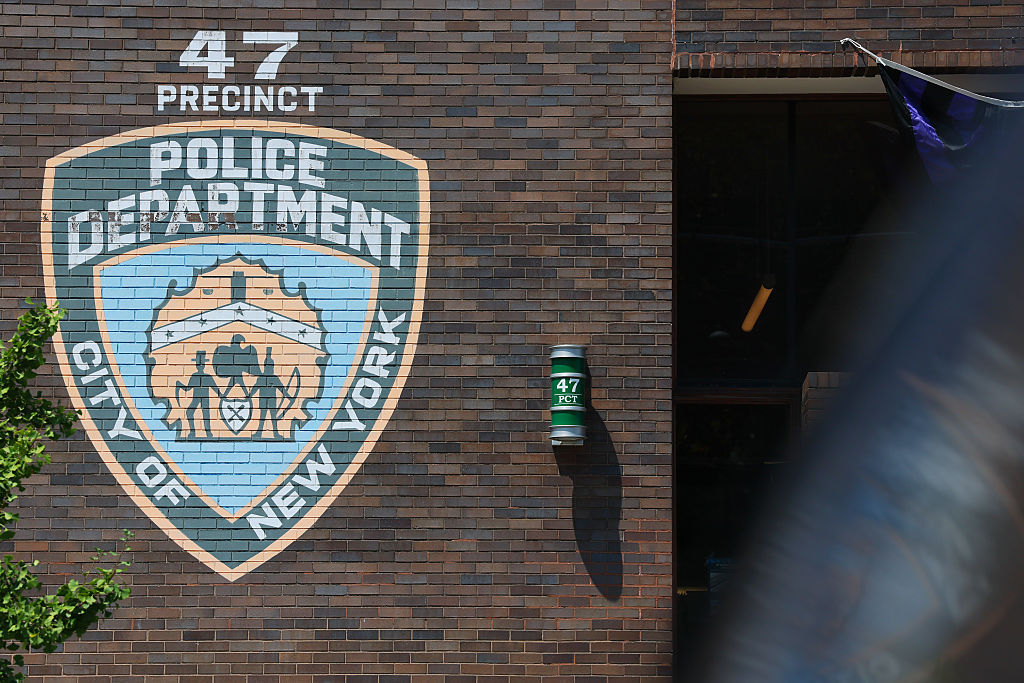 Gunman Kills Four In Midtown Office Building On NYC's Park Avenue