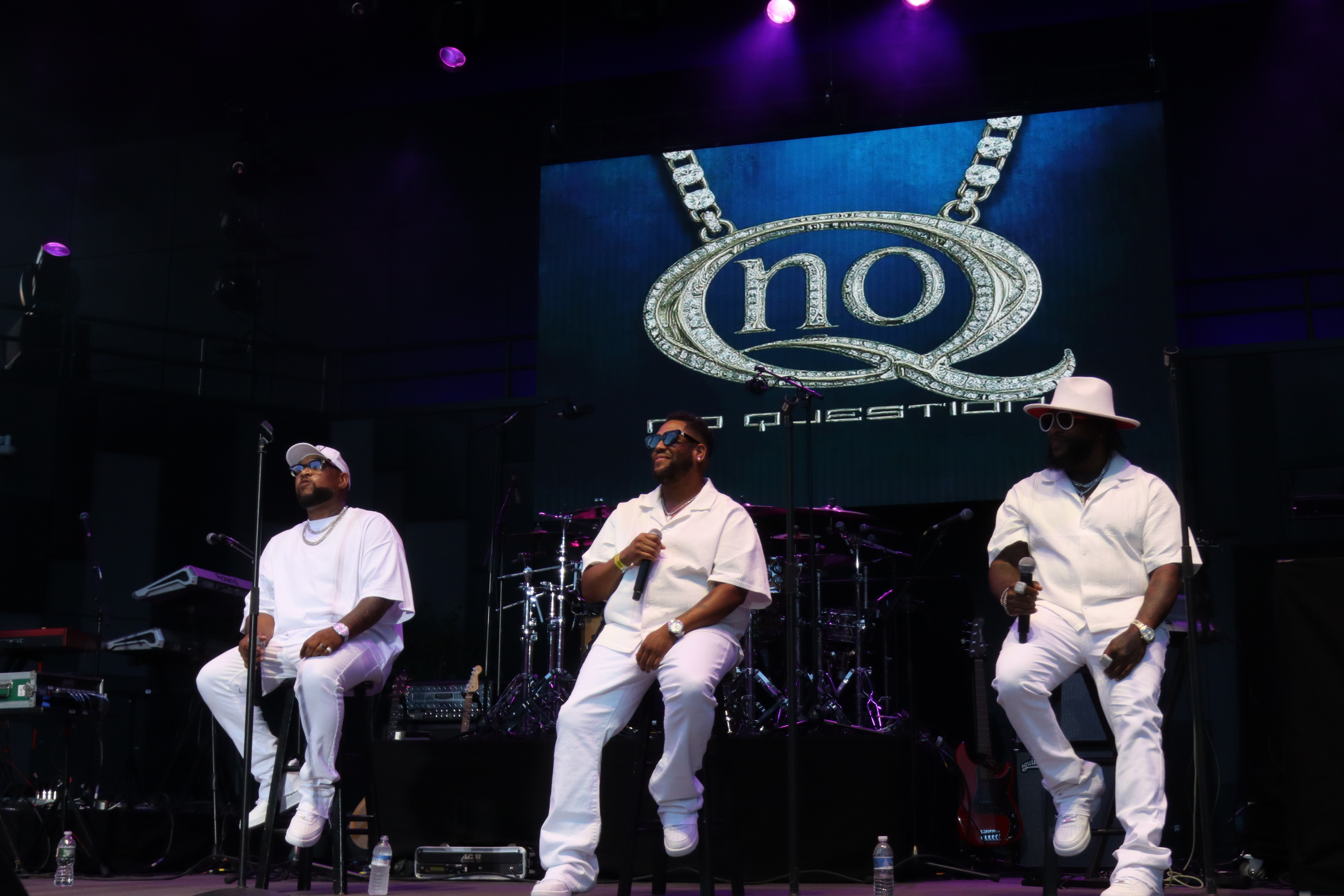 Dell Music Center Show 8-29: No Question, Lloyd, Xscpae