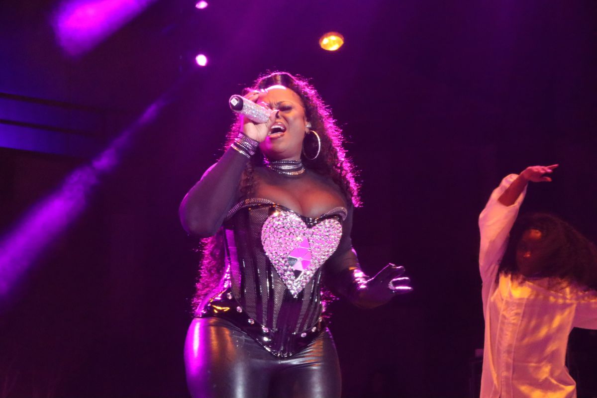 Dell Music Center Show 8-29: No Question, Lloyd, Xscpae