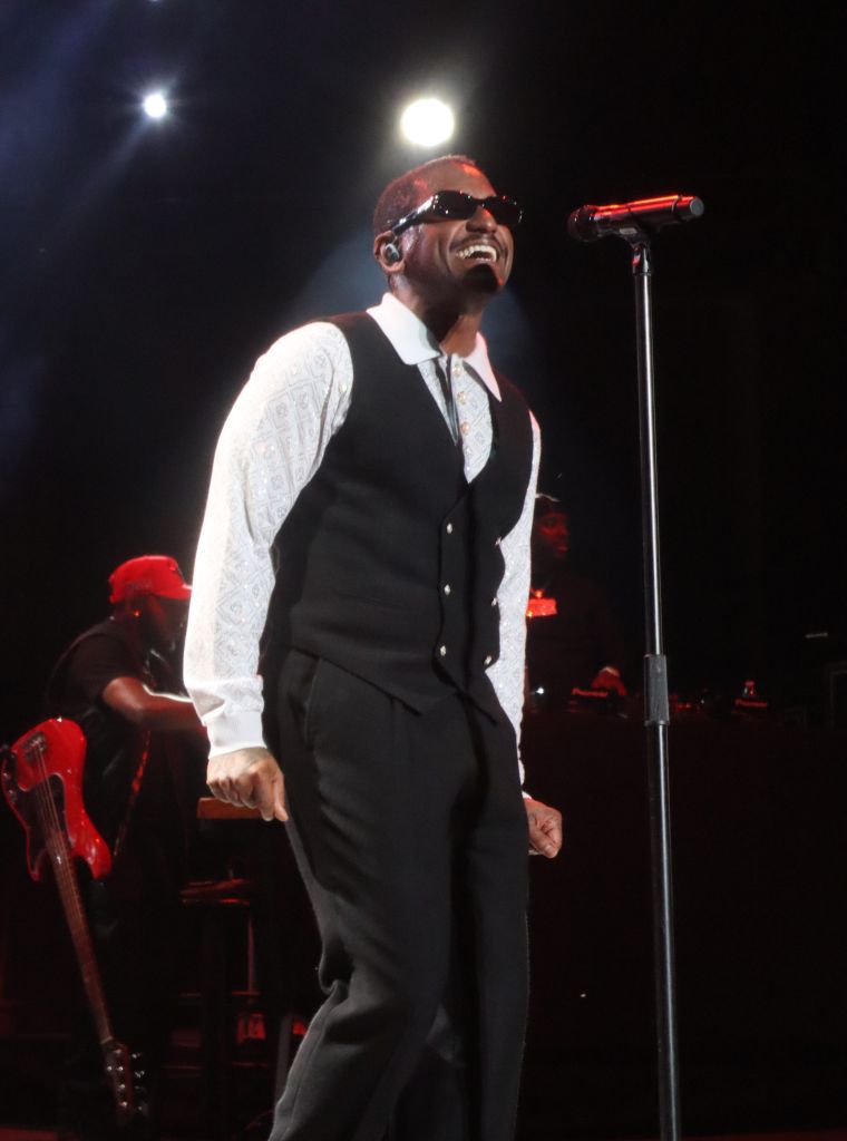 Dell Music Center Show 8-29: No Question, Lloyd, Xscpae