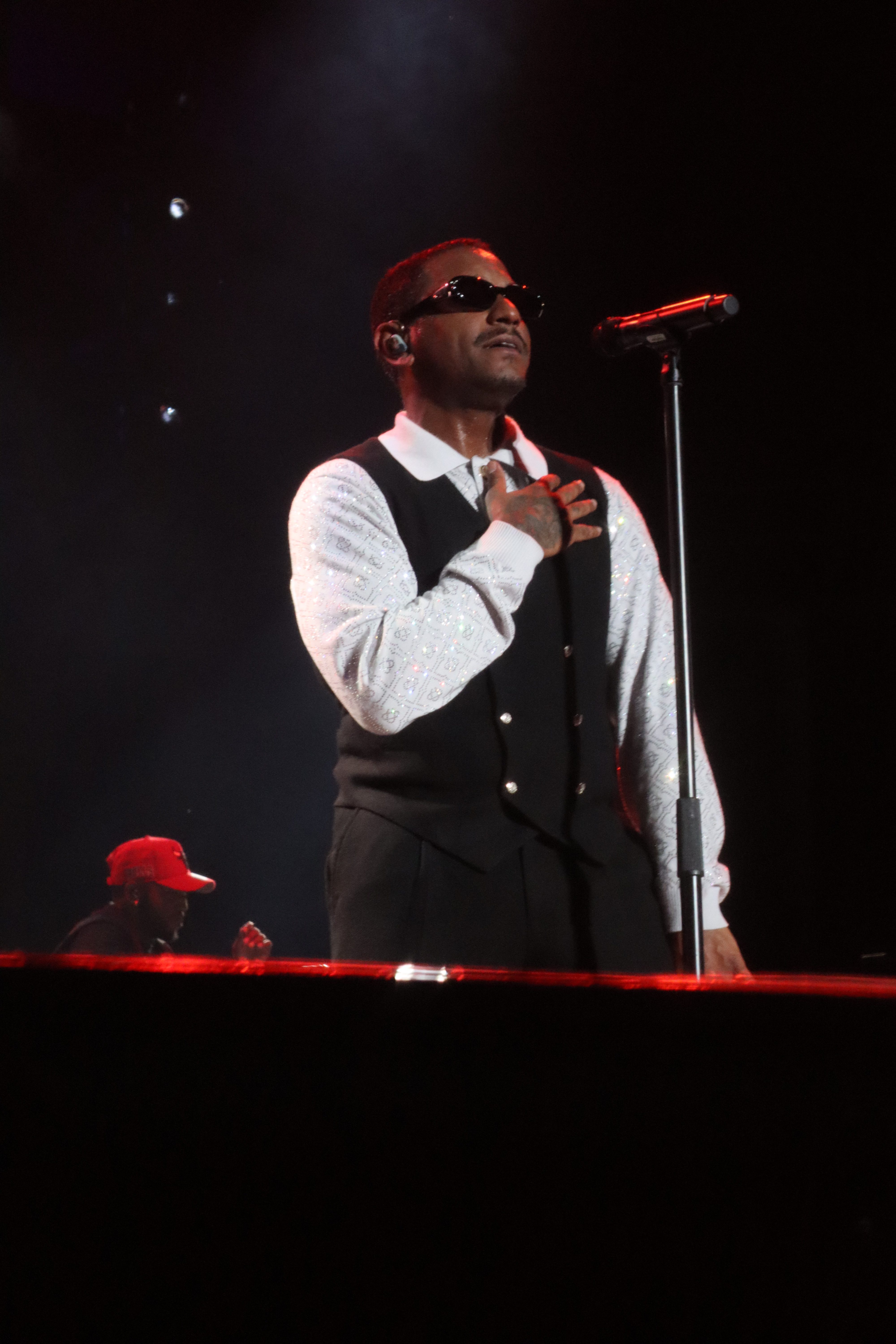 Dell Music Center Show 8-29: No Question, Lloyd, Xscpae