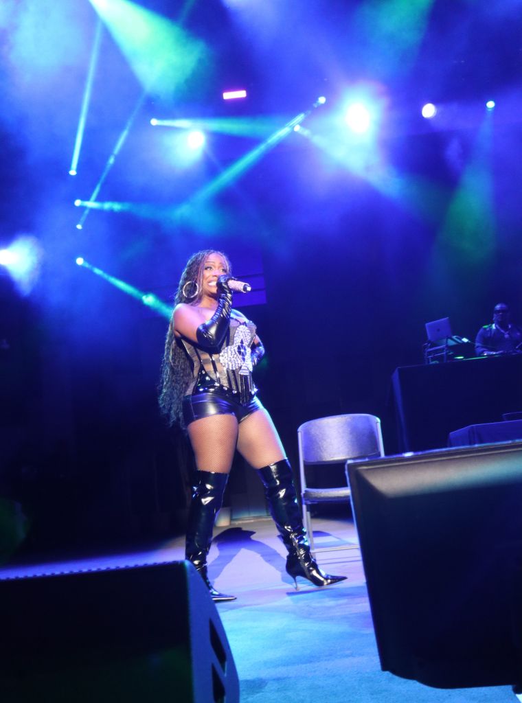 Dell Music Center Show 8-29: No Question, Lloyd, Xscpae