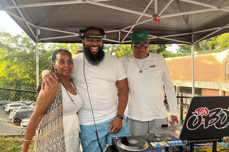 Dell Music Center Show 8-29: No Question, Lloyd, Xscpae