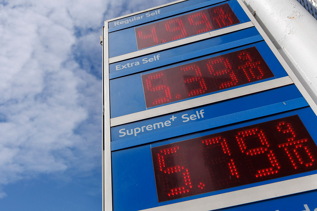 Gas Prices Rise In NYC Amid Ongoing Middle East War