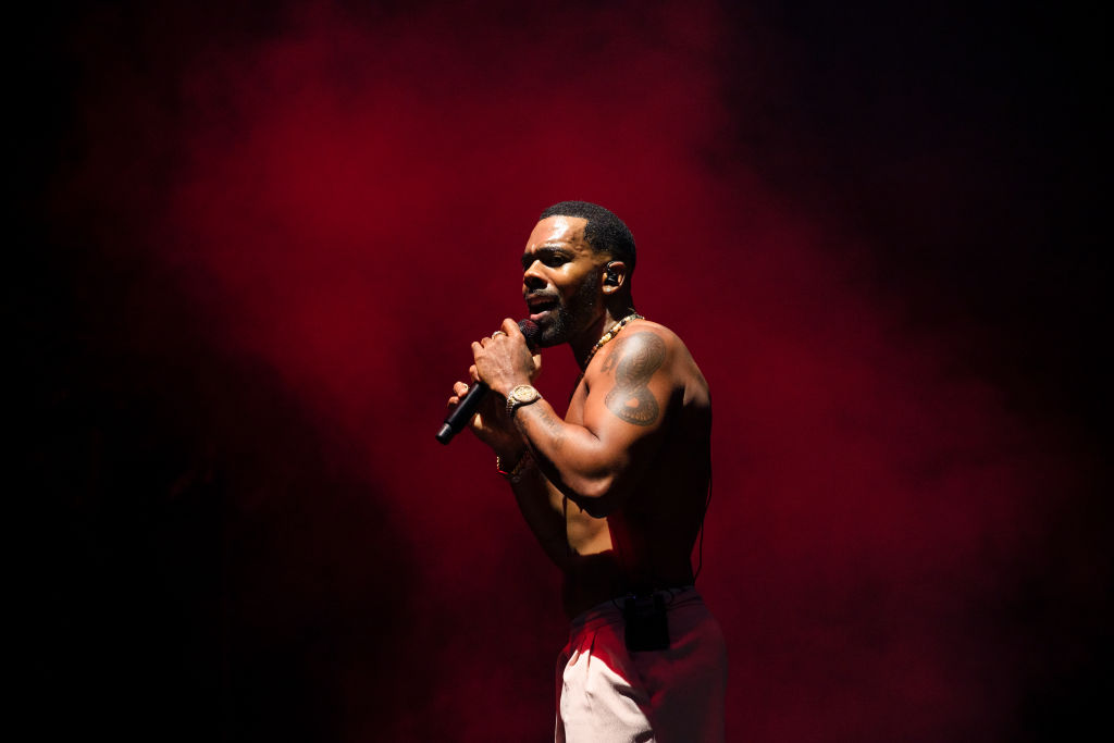 Ne-Yo & Mario Perform At L'Accor Arena