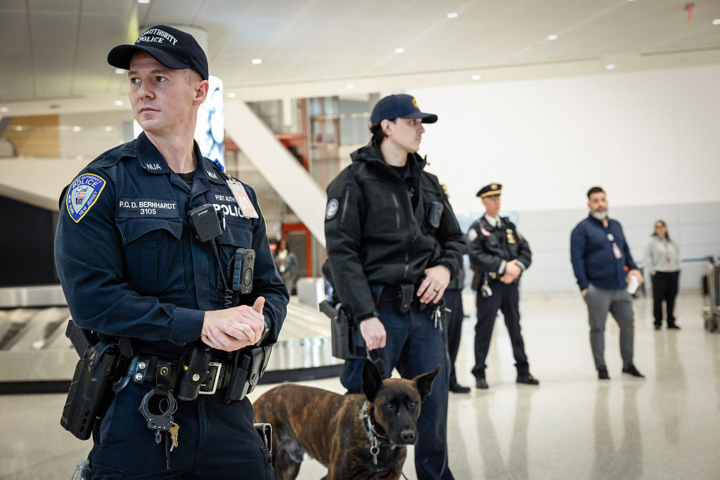 Newark Liberty Airport Temporarily Halts Flights After Control Tower Evacuation
