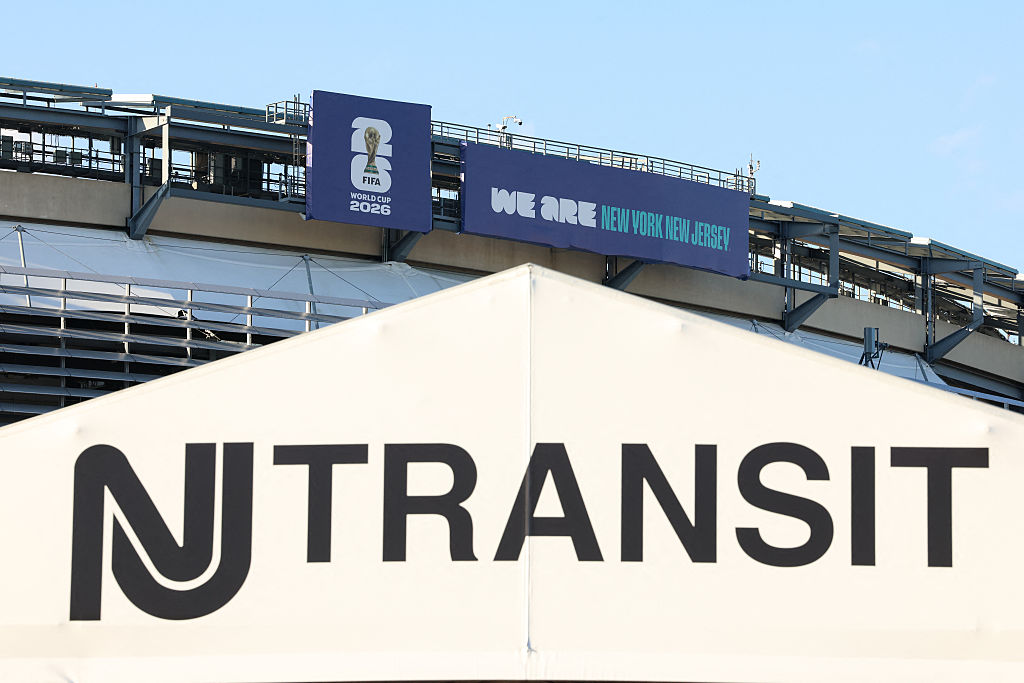 FBL-WC-2026-US-STADIUM-NJ TRANSIT