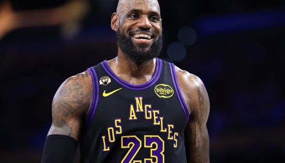 REPORT: LeBron James Signs with the Philadelphia 76ers
