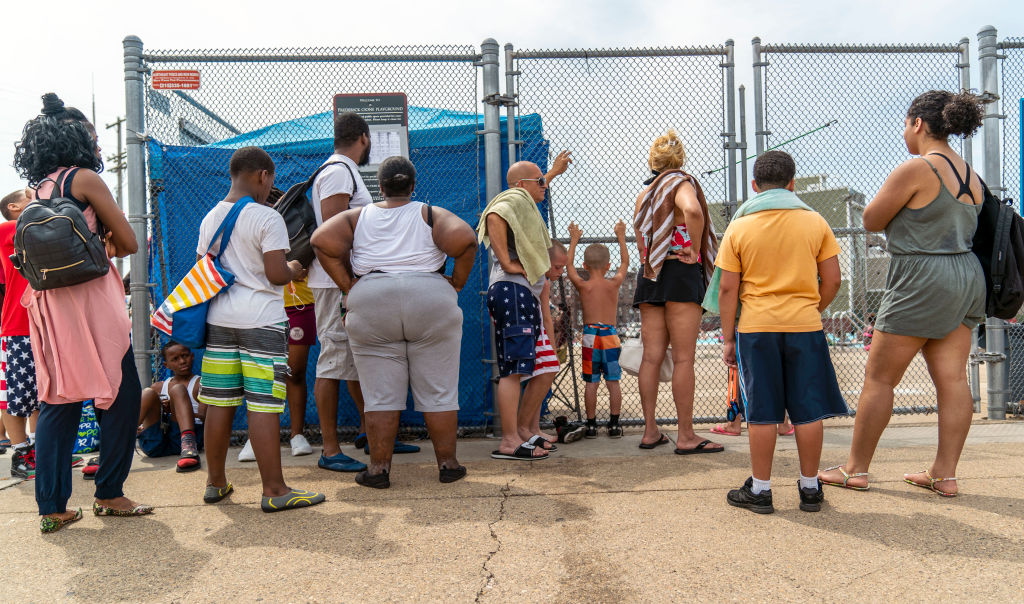 Philadelphia Swelters Amid East Coast Heatwave