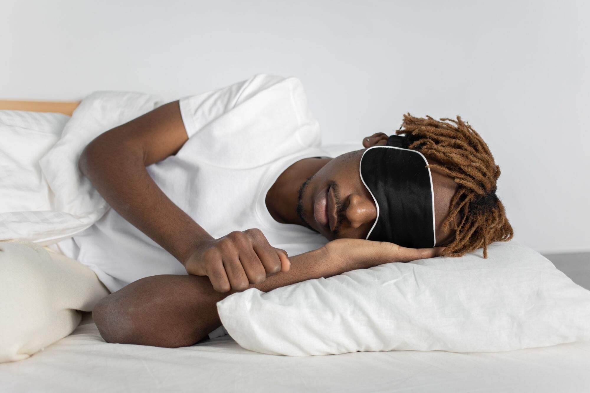 Simple bedtime habits that can help you fall asleep faster